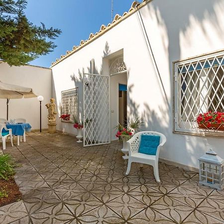 Villa Ludovica ポルト・チェザーレオ エクステリア 写真
